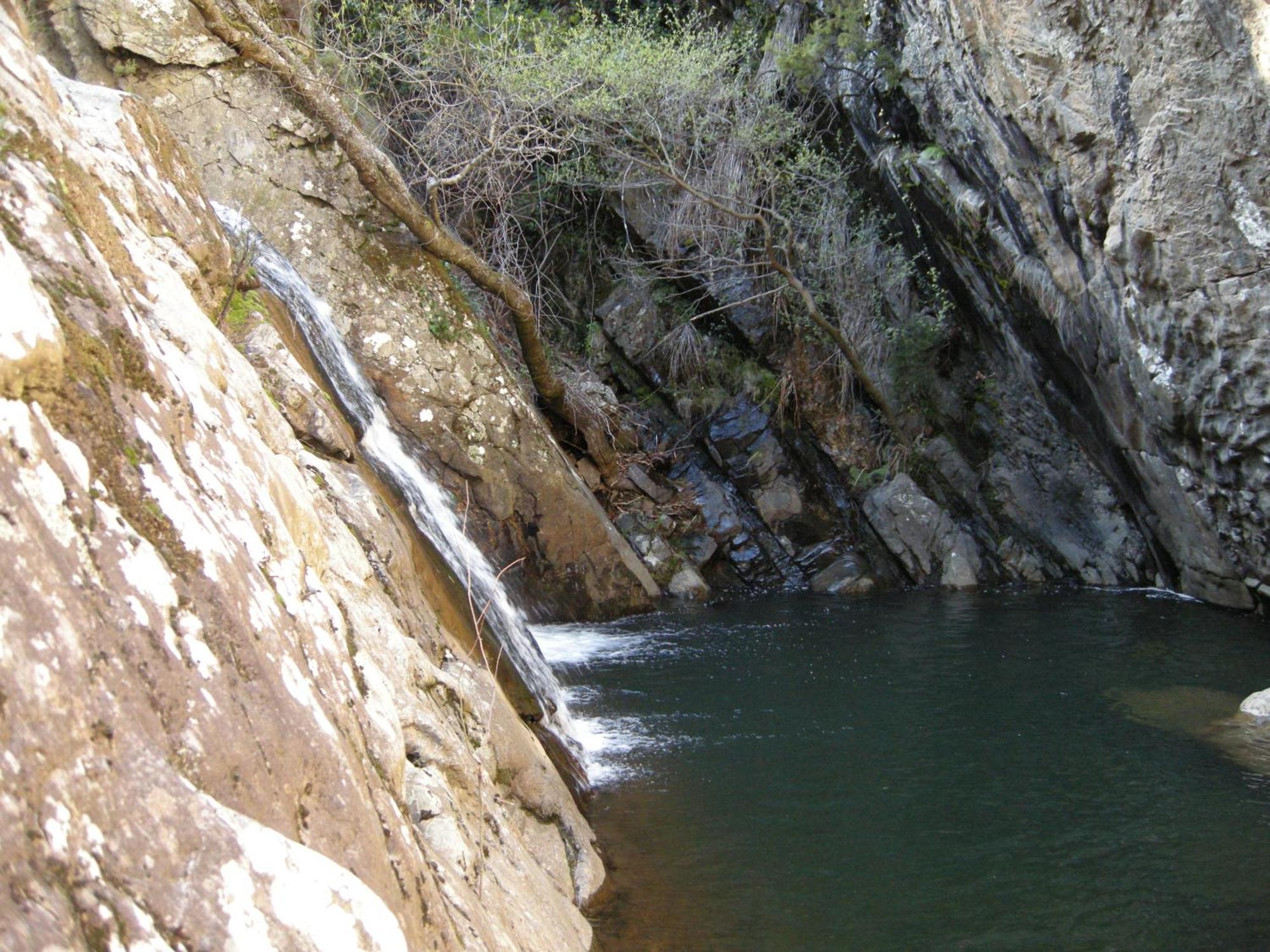 Las Lucias, Experiencias De Ecoturismo Navatrasierra Exteriér fotografie